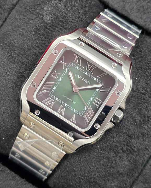  Cartier Santos de Cartier WSSA0061 - Medium - Green Dial Unworn/New Condition - Full Set 11/2025 