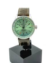 Thumbnail von Breitling Navitimer Automatic 36 green dial new Full Set 2024 </h1>