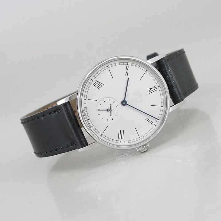  NOMOS Ludwig Glashütte Ludwig Siemens Handaufzug Ø35 mm ungetragen Full Set </h1> 
