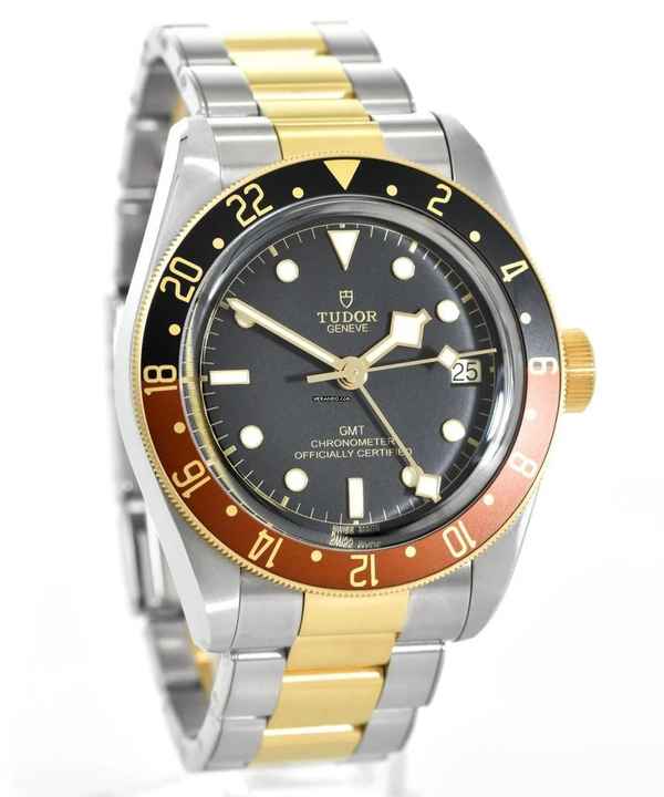  Tudor Black Bay GMT S&G Ref. M79833MN-0001 </h1> 