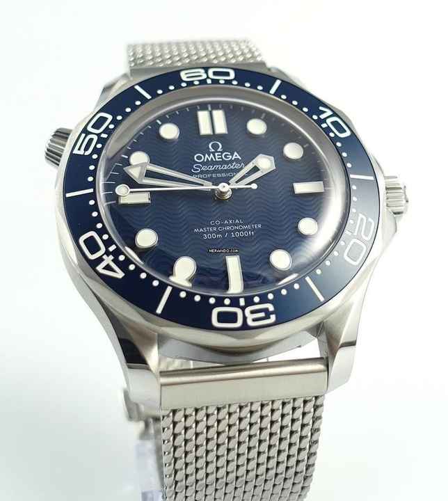  Omega Seamaster Diver 300 M James Bond 60Th Aniversary 210.30.42.20.03.002 