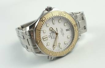 Thumbnail von Omega Seamaster Diver 300 M Paris 2024