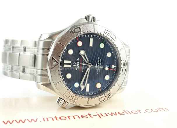  Omega Seamaster Diver 300 M Beijing 2022 