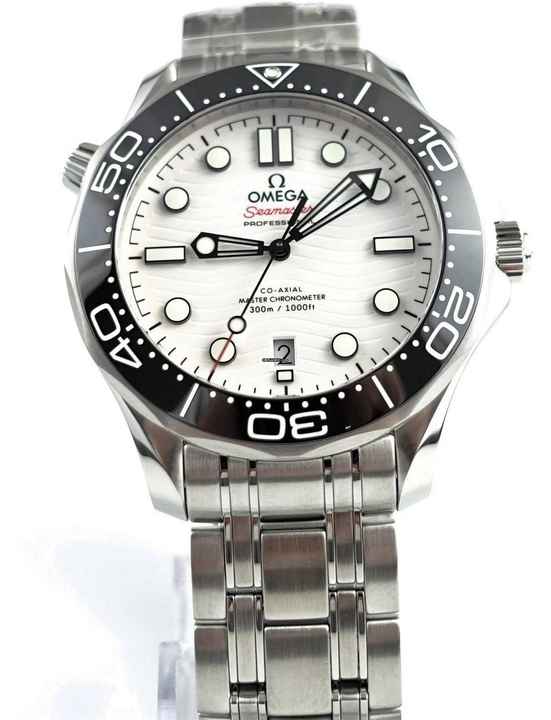  Omega Seamaster Diver 300 M White 