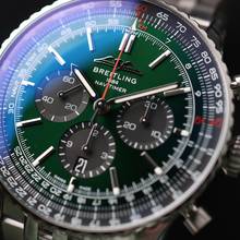 Thumbnail von Breitling Navitimer Chronograph Automatic 46 Steel Green Dial NEW 2025