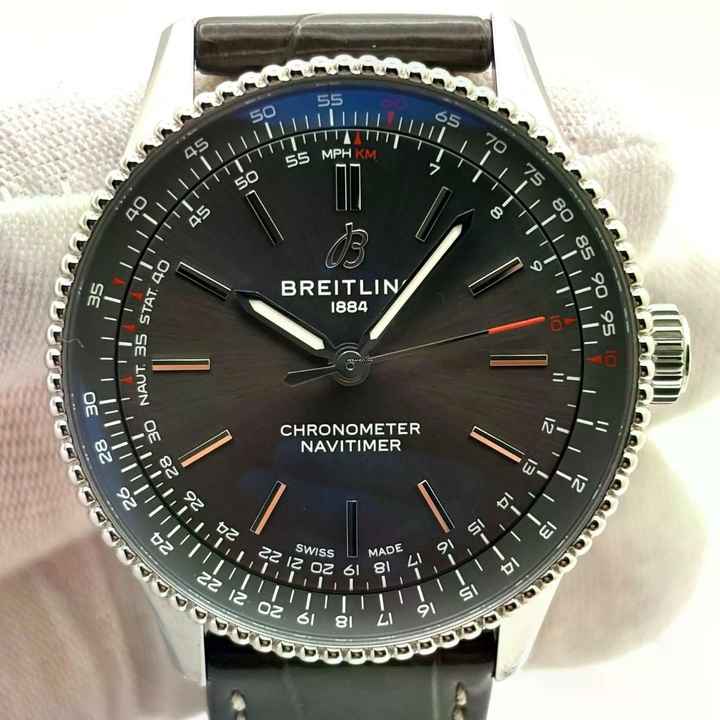  Breitling Navitimer Automatic 36 NEW FULL SET 