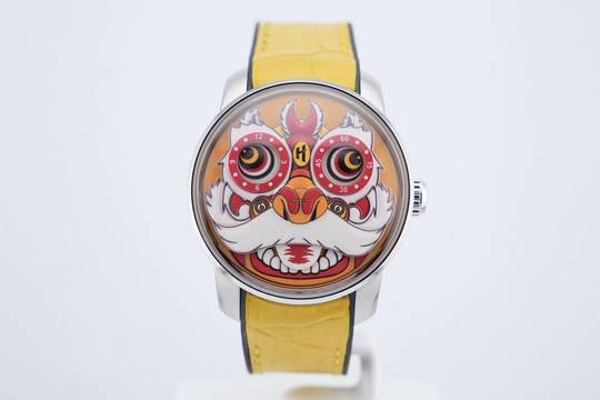  Lucky Harvey Yellow Lion Dance - Unworn - Box+Papers - Moving Eyes - 24 Months Warranty Yellow Lion 2025 