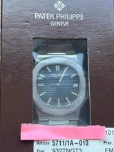 Thumbnail von Patek Philippe Nautilus 5711/1A-010 Nautilus Jumbo Stahl Blue Dial NEU-Deutsch-Tresoruhr