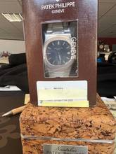 Thumbnail von Patek Philippe Nautilus 3700/11 Nautilus Sigma Blue-Green Dial Bj. 1983 Korkbox + Archive Extract-New Service