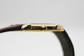 Thumbnail von Cartier Tank Chinoise Ref.8105 Rare Model with orig. Folding clasp in 18kt Gold