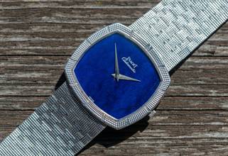 Thumbnail von Piaget very rare TV Screen | 12427 A 4 | Clous De Paris | Lapis Lazuli dial | white gold </h1>