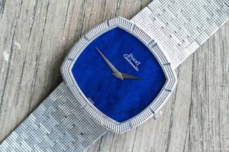 Thumbnail von Piaget very rare TV Screen | 12427 A 4 | Clous De Paris | Lapis Lazuli dial | white gold </h1>