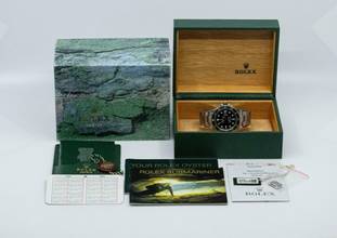 Thumbnail von Rolex Submariner Date Kermit | 16610 | F Serial | Full Set 2004 </h1>