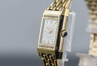 Thumbnail von Jaeger-LeCoultre Reverso Lady Joaillerie Diamond | 267.1.86 | Full Set 2001 | Yellowgold