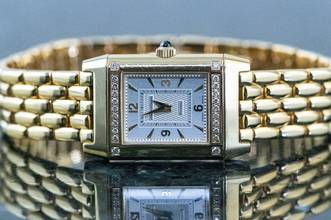 Thumbnail von Jaeger-LeCoultre Reverso Lady Joaillerie Diamond | 267.1.86 | Full Set 2001 | Yellowgold