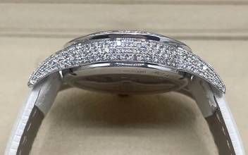 Thumbnail von Girard Perregaux Cat's Eye Whitegold Mop Dial Original Diamond Setting Automatic Top Condition </h1>