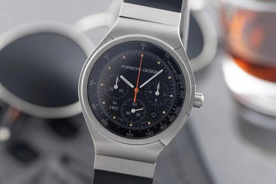 IWC Porsche Design Titan Quarz Herrenuhr Ref. IW373801 Klassiker  