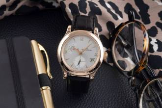 Thumbnail von Jaeger-LeCoultre Master Hometime Control Hometime 18K Gold Automatik Ref. 147.2.05.S