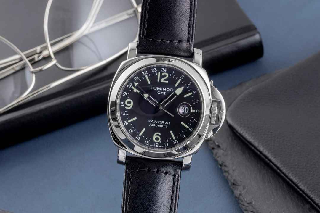  Panerai Luminor GMT Automatic Edelstahl Herrenuhr Ref. PAM00063  