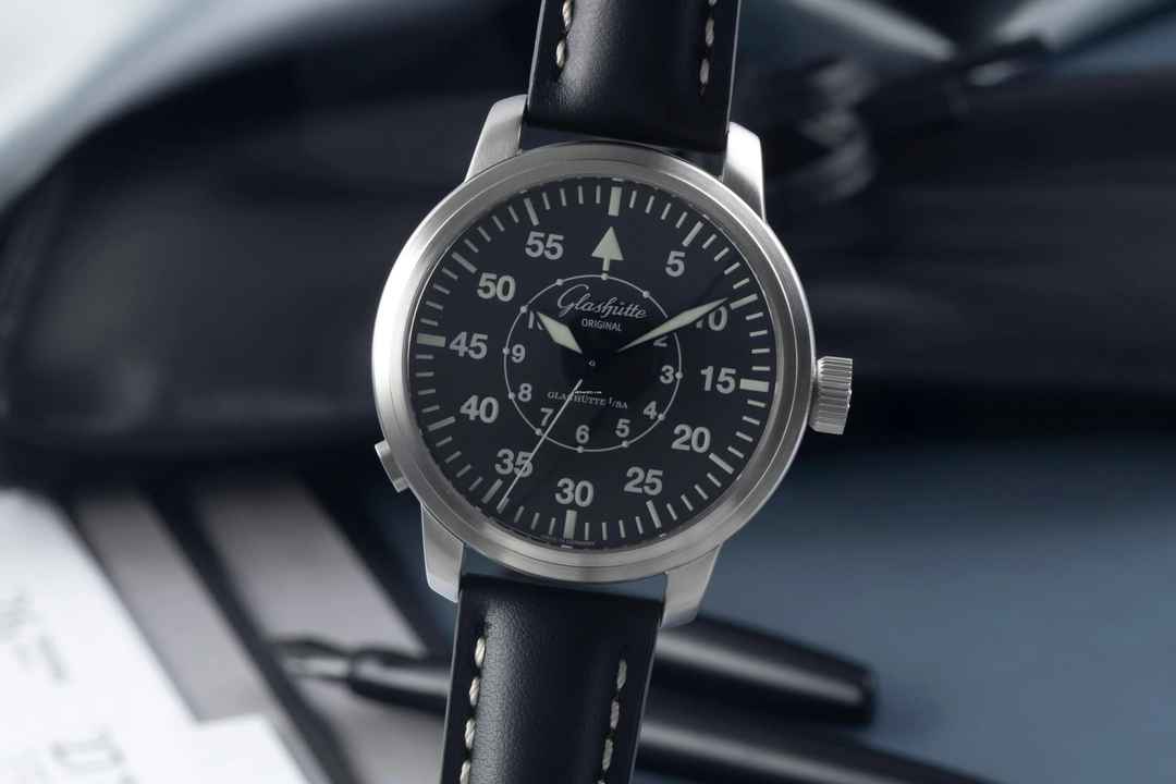  Glashütte Original Senator Navigator Automatik Edelstahl Automatik Ref 100-09-07-04-04 Papiere 2006  