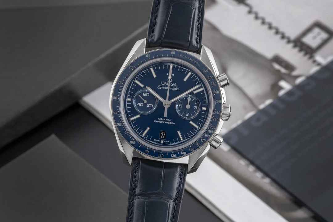  Omega Speedmaster Chronograph Automatik Titan Herrenuhr Ref 311.93.44.51.03.001  