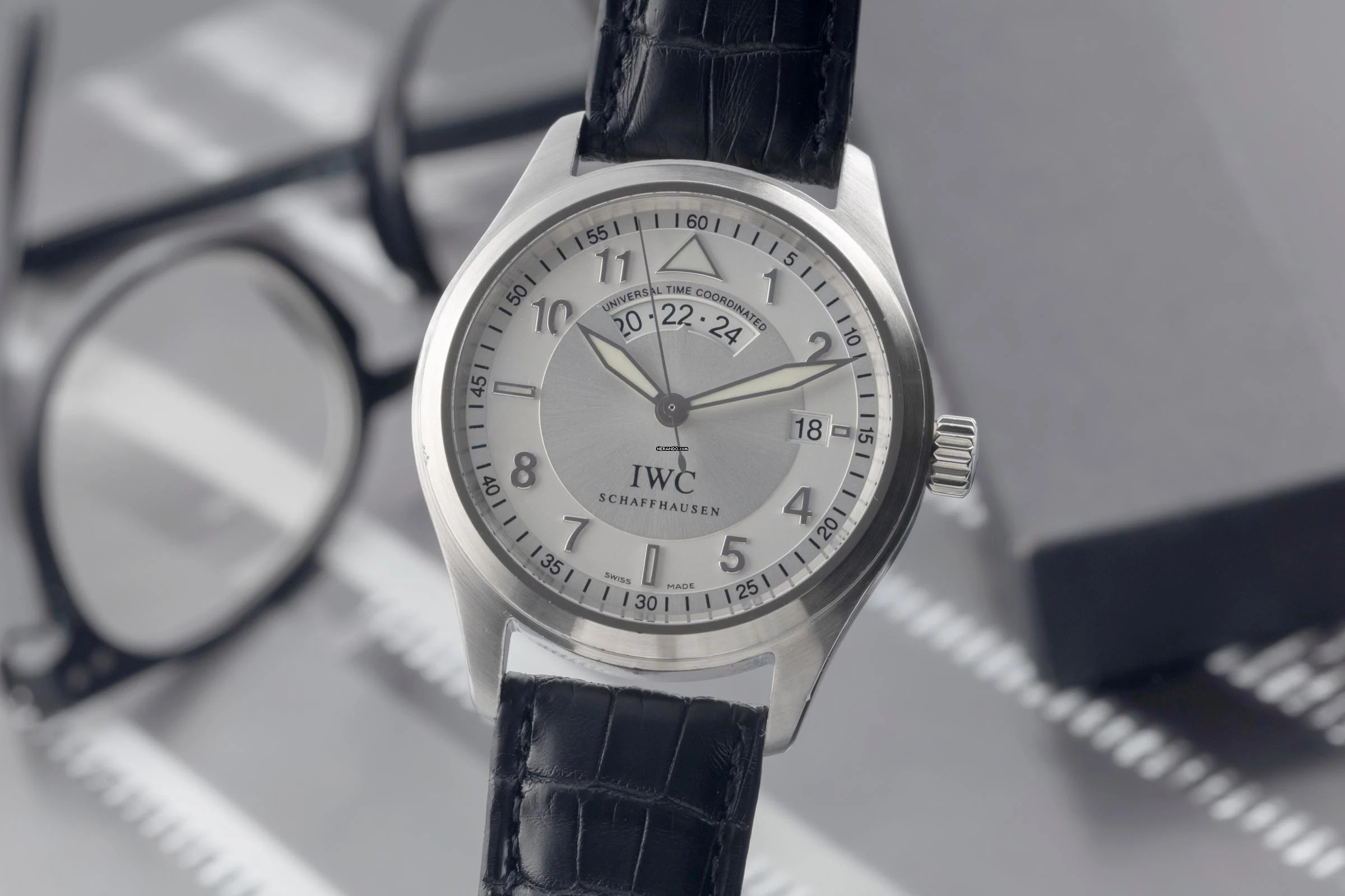 IWC Fliegeruhr Spitfire UTC Edelstahl Automatik Herrenuhr Ref. IW325107