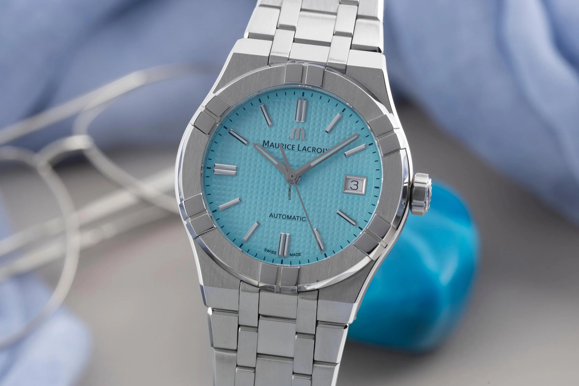  Maurice Lacroix AIKON Summer Edition Herrenuhr Ref. AI6007-SS00F-431-C B&P 2024  