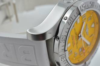 Thumbnail von Breitling Avenger II Seawolf Code Yellow A1733110/I519 A17331