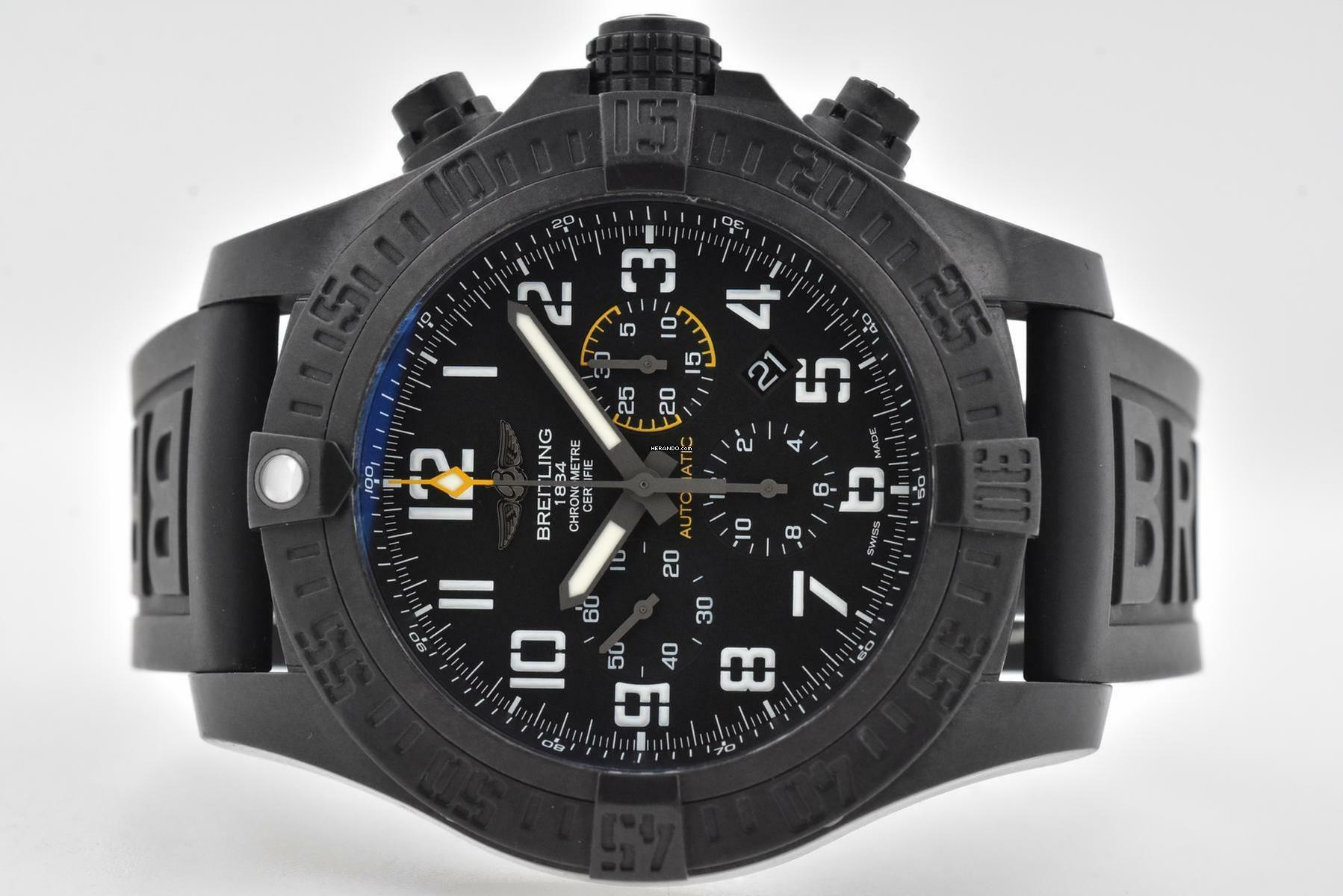  Breitling Avenger Hurricane Breitlight XB0170E4 Black Dial Schwarz </h1> 