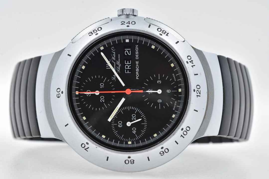  IWC Porsche Design Chronograph Automatik Aluminium IW3701  