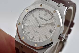 Thumbnail von Audemars Piguet Royal Oak Silver Dial Pictet & Cie Limited 15189ST.OO.D083CU.01 36mm </h1>