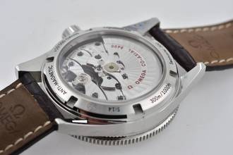 Thumbnail von Omega Seamaster 300 Professional Chronometer 23332412101002 </h1>