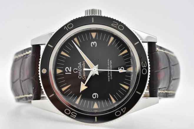  Omega Seamaster 300 Professional Chronometer 23332412101002 </h1> 