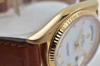 Thumbnail von Rolex Day-Date 36 Oyster Perpetual Day Date 18k Yellow Gold Porcelain Dial 18038 </h1>