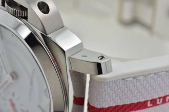 Thumbnail von Panerai Luminor Luna Rossa QuarantaQuattro Luna Rossa PAM 1342 White Dial </h1>