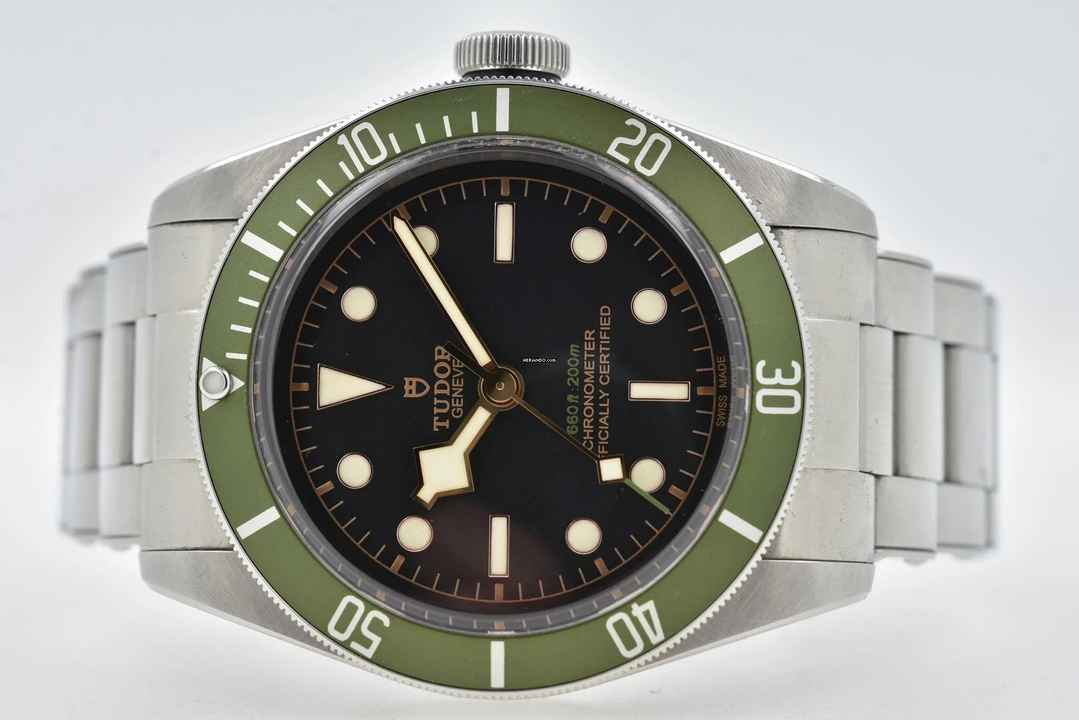  Tudor Black Bay Heritage Black Bay Green Harrods 79230G </h1> 