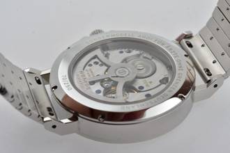 Thumbnail von NOMOS Ahoi Datum Ärzte Ohne Grenzen Limited Edition Date 40mm 551.S2 Ahoi </h1>