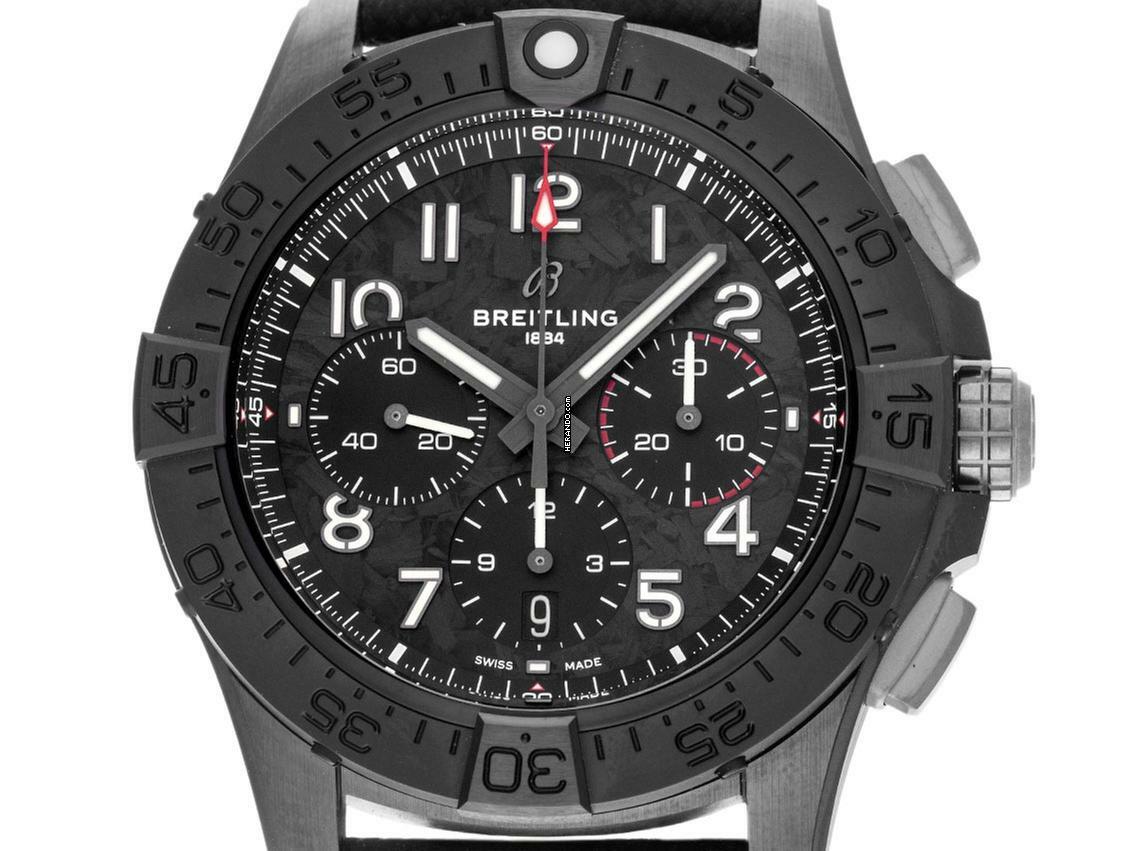 Breitling Avenger B01 Night Mission Ref.SB0147101B1X1 2024 Full Set Ungetragen