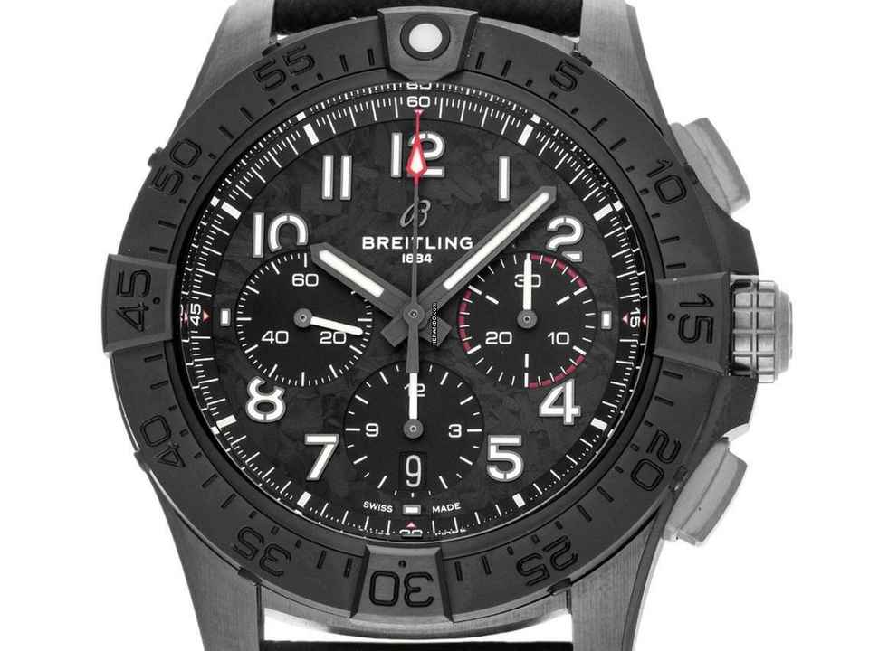  Breitling Avenger B01 Night Mission Ref.SB0147101B1X1 2024 Full Set Ungetragen 