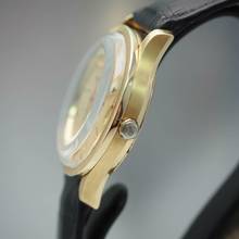 Thumbnail von Omega Electronic Chronometer </h1>