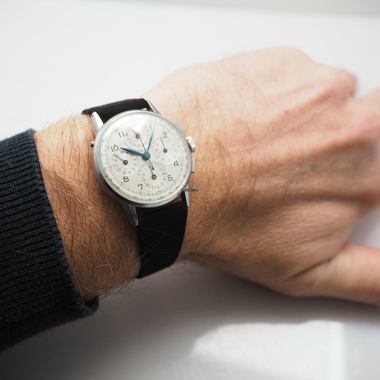 Thumbnail von Universal Genève Compax Dato Compax