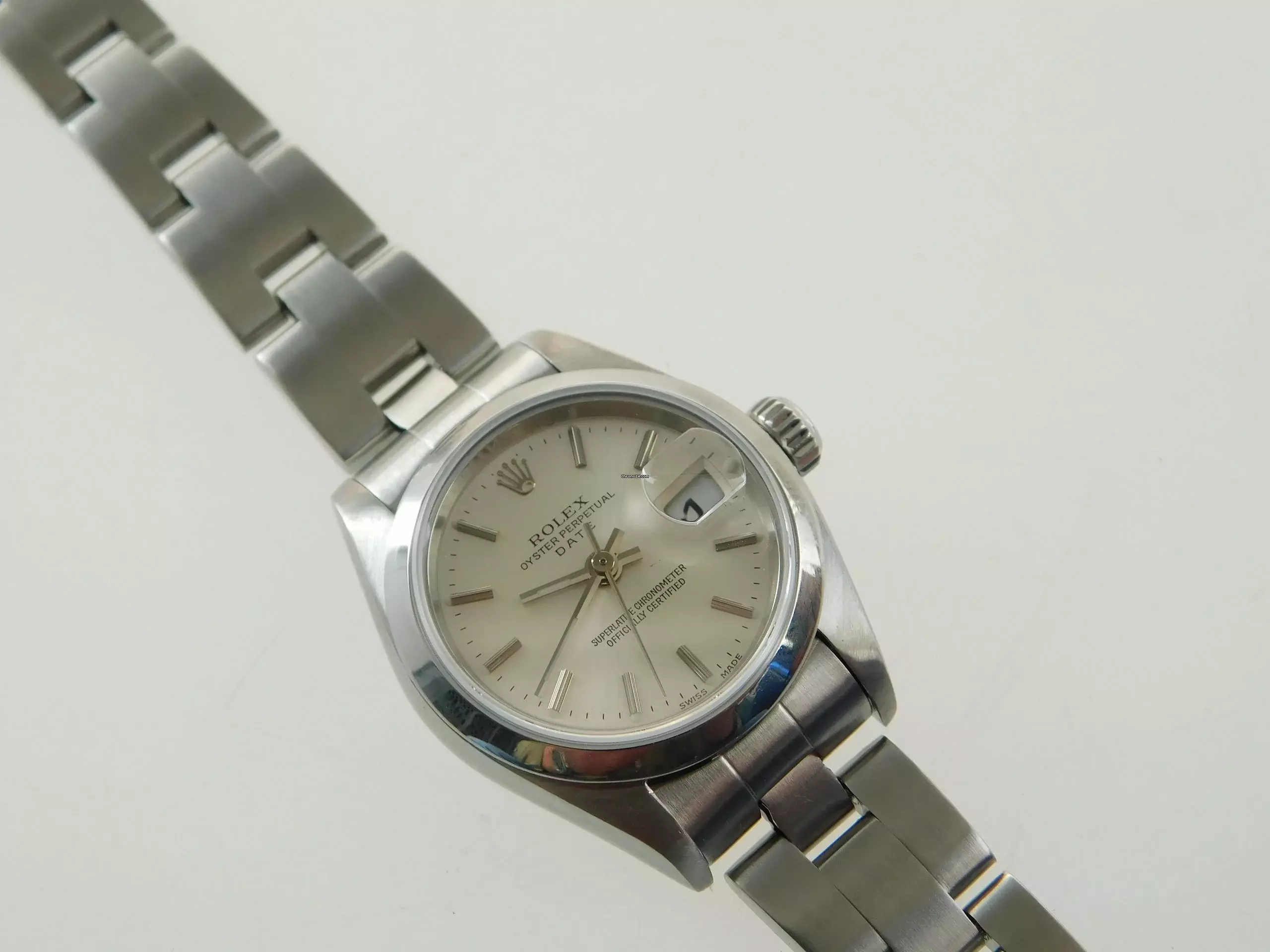  Rolex Oyster Perpetual Lady Date 26 mm mit Saphirglas und Schnellschaltung Oysterband v 2001 </h1> 