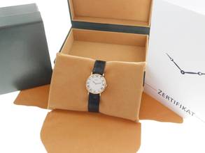 Thumbnail von Piaget Classic 18 Karat Gold Handaufzug im Top Zustand Kaliber 9P Damenuhr 27mm </h1>