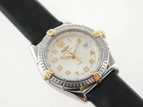  Breitling Wings Lady Damenuhr 31 mm Stahl Gold mit neuem Lederband im Best Zustand 