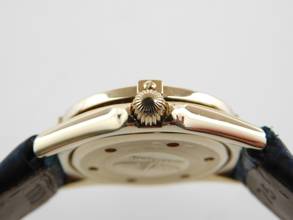 Thumbnail von Breitling Callistino 18 Kt Gelbgold Callistino mit original Brillantlünette Damenuhr 28mm im Top Zustand </h1>