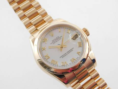  Rolex Datejust 31 18 Karat Gelbgold 31 mm Datejust FULL SET LC 100 Wie Neu Perlmuttblatt & Präsidentenband  