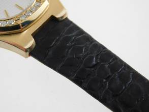 Thumbnail von Audemars Piguet Royal Oak 18 Karat Gelbgold Royal Oak Medium mit original Brillantbesatz,Datum 28 mm Faltschließe </h1>