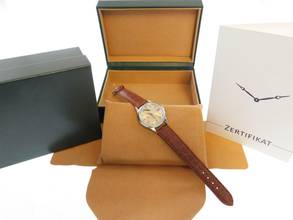 Thumbnail von IWC Herrenuhr Stahl 34 mm Automatik Oman Dial Datum Cal 8541B Rarität