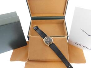 Thumbnail von Rolex Oyster Perpetual 31 Medium massiv 18 Kt Gelbgold 30 mm 60 er Jahre im Top Zustand </h1>