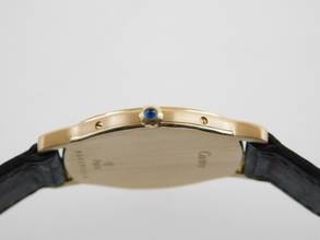 Thumbnail von Cartier 18 Karat Gelbgold Acarde mit original Paris Blatt Medium Handaufzug 27 x 34 mm </h1>